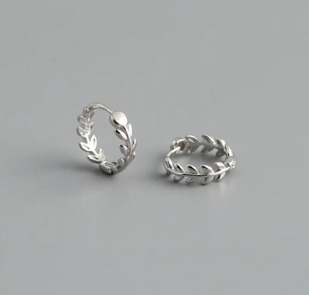 Huggies Sterling Silver Leaf Design