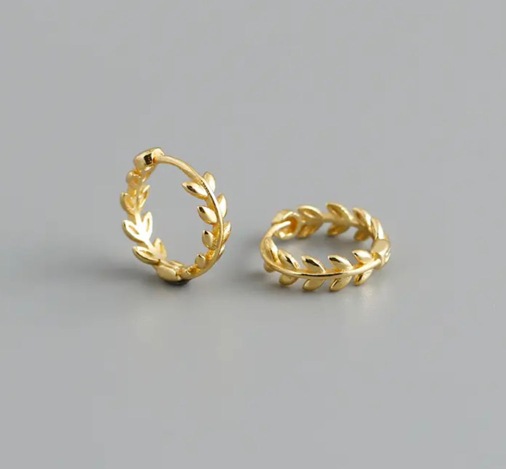 Huggies Sterling Silver Leaf Design